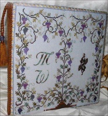 Chatelaine Designs - Grape Threadkeeper
