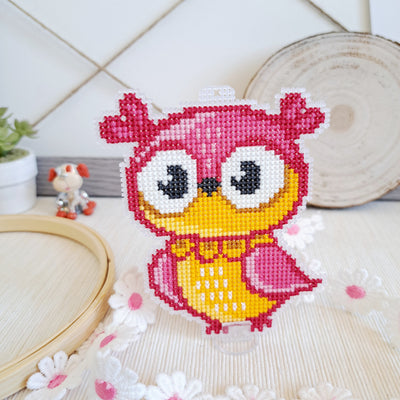 Artmishka - Pink Owl